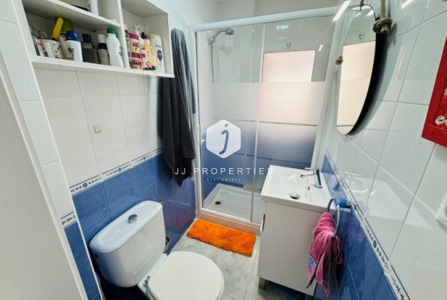 Aus zweiter Hand - Wohnung -
La Mata - Costa Blanca