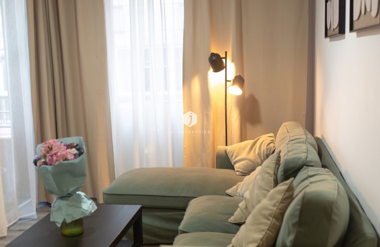 Resale - Apartment / flat -
Torrevieja - Costa Blanca
