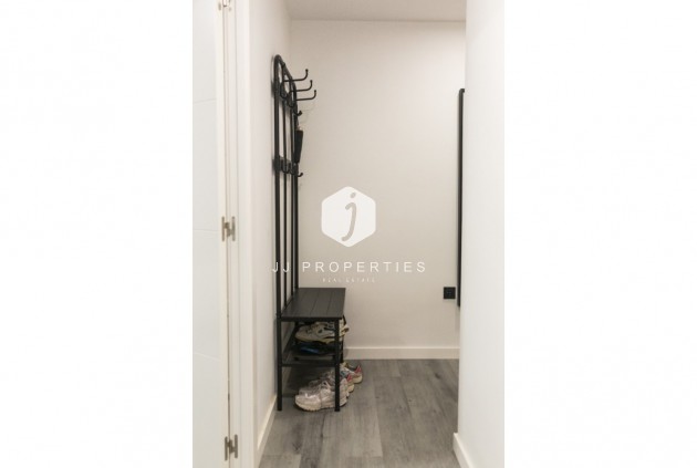 Resale - Apartment / flat -
Torrevieja - Costa Blanca