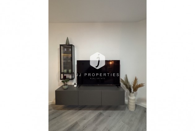 Resale - Apartment / flat -
Torrevieja - Costa Blanca