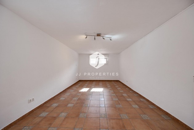 Aus zweiter Hand - Villa -
Torrevieja - La Siesta - El Salado - Torreta