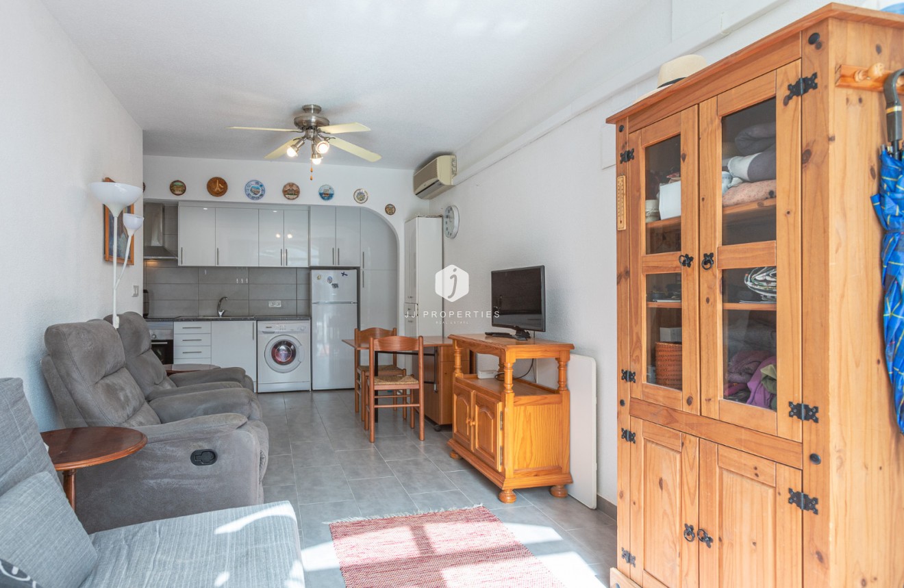 Segunda mano - Bungalow -
Torrevieja - Costa Blanca