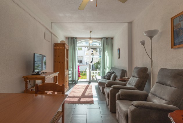 Segunda mano - Bungalow -
Torrevieja - Costa Blanca