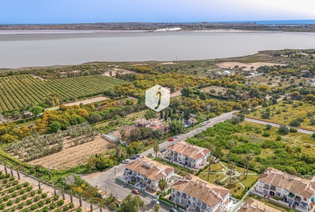 Segunda mano - Bungalow -
Torrevieja - Costa Blanca