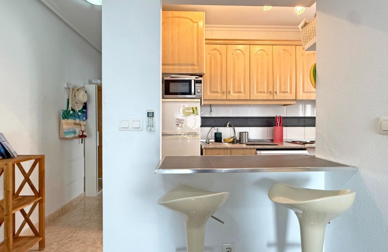 Resale - Apartment / flat -
Torrevieja - Costa Blanca