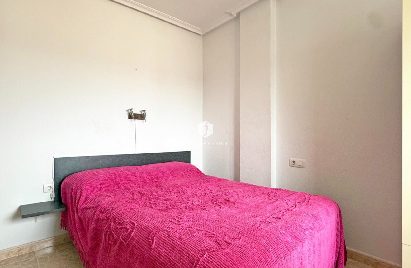 Resale - Apartment / flat -
Torrevieja - Costa Blanca