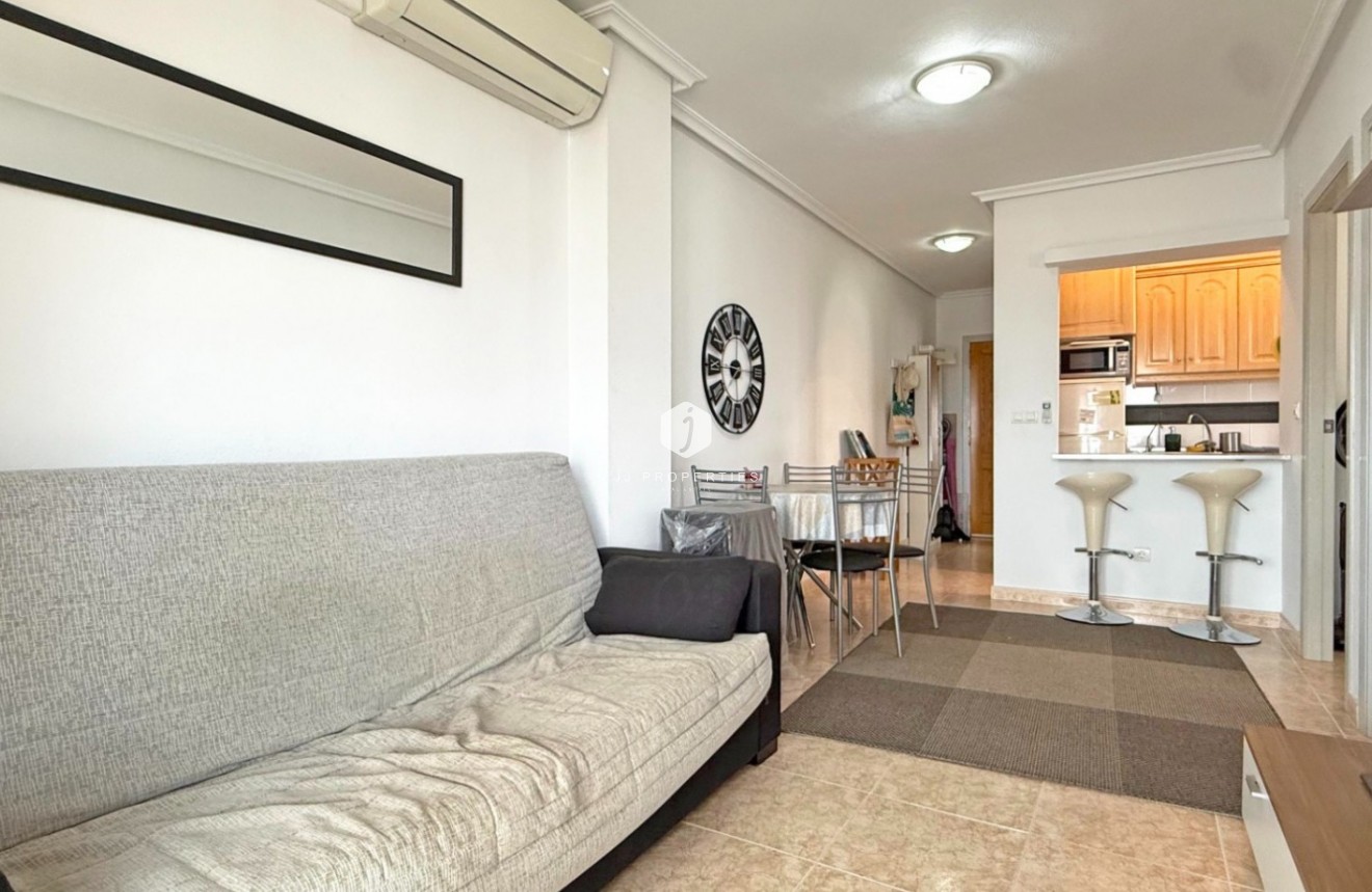 Resale - Apartment / flat -
Torrevieja - Costa Blanca