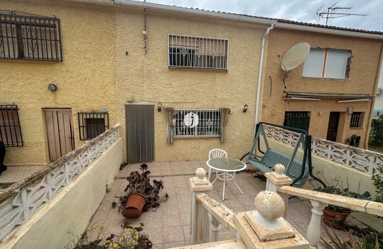 Aus zweiter Hand - Chalet -
Torrevieja - Costa Blanca