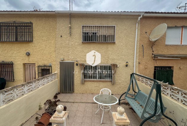 Aus zweiter Hand - Chalet -
Torrevieja - Costa Blanca