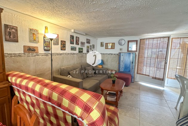 Aus zweiter Hand - Chalet -
Torrevieja - Costa Blanca
