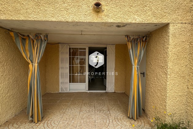 Aus zweiter Hand - Chalet -
Torrevieja - Costa Blanca