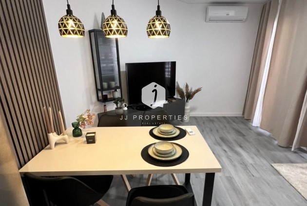 Aus zweiter Hand - Wohnung -
Torrevieja - Curva Del Palangre