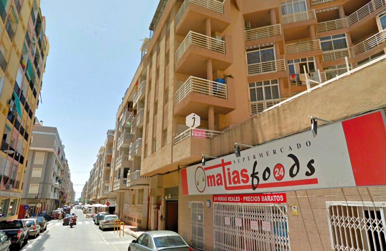 Aus zweiter Hand - Wohnung -
Torrevieja - Curva Del Palangre