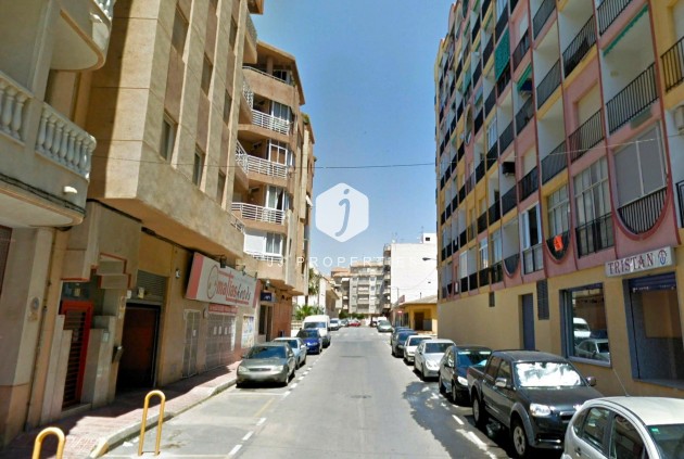 Aus zweiter Hand - Wohnung -
Torrevieja - Curva Del Palangre