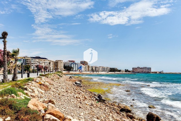 Aus zweiter Hand - Wohnung -
Torrevieja - Curva Del Palangre