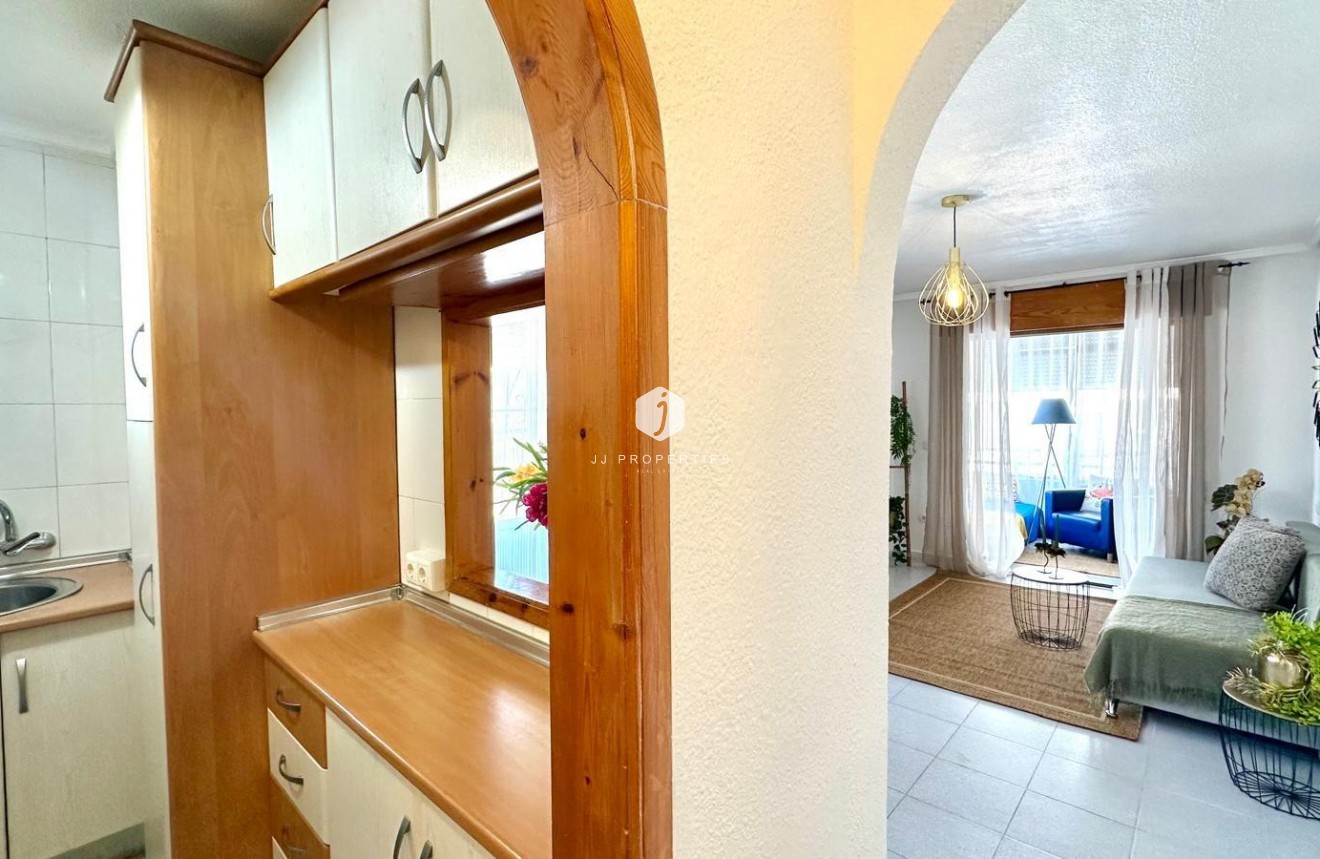 Aus zweiter Hand - Wohnung -
Torrevieja - La Siesta - El Salado - Torreta