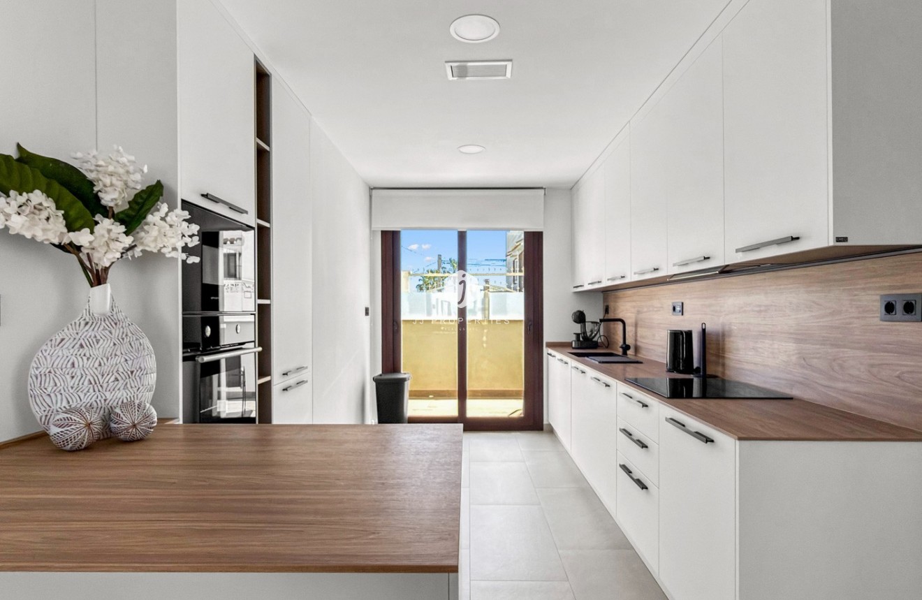 Resale - Apartment / flat -
Torrevieja - Costa Blanca