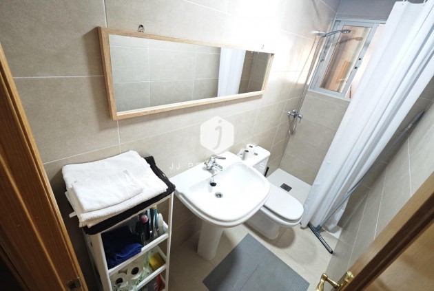 Aus zweiter Hand - Bungalow -
Torrevieja - Playa del Cura