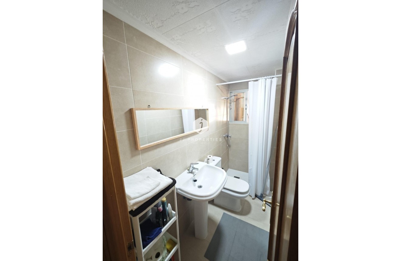 Aus zweiter Hand - Bungalow -
Torrevieja - Playa del Cura