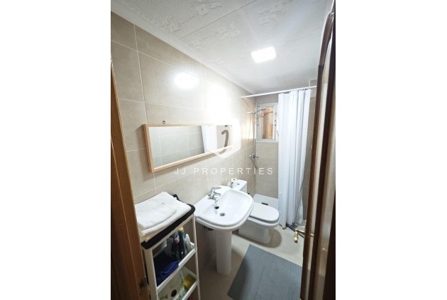 Aus zweiter Hand - Bungalow -
Torrevieja - Playa del Cura