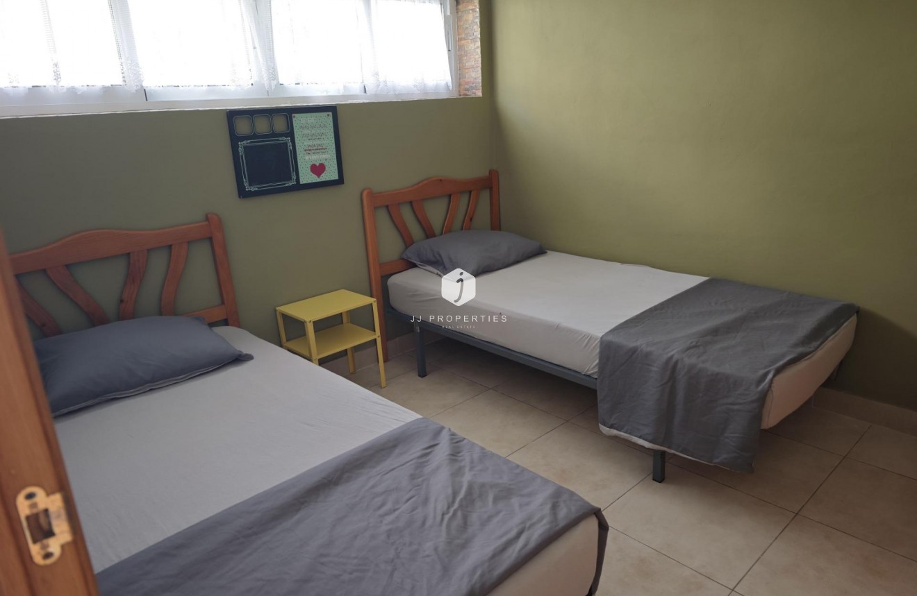 Aus zweiter Hand - Bungalow -
Torrevieja - Playa del Cura