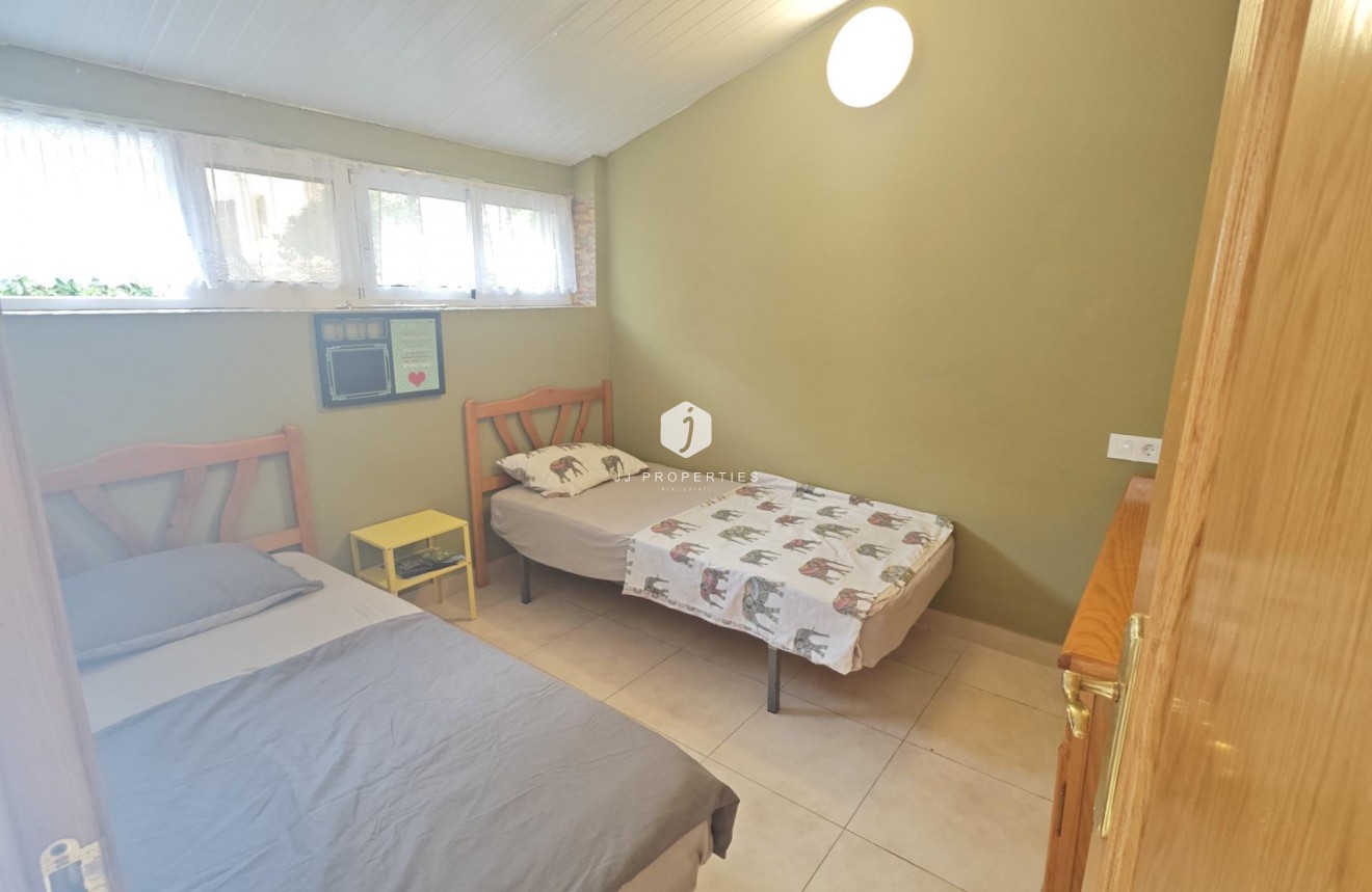 Aus zweiter Hand - Bungalow -
Torrevieja - Playa del Cura