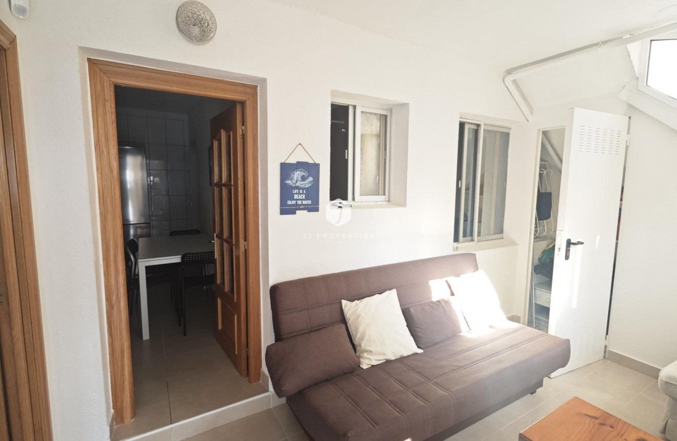 Aus zweiter Hand - Bungalow -
Torrevieja - Playa del Cura