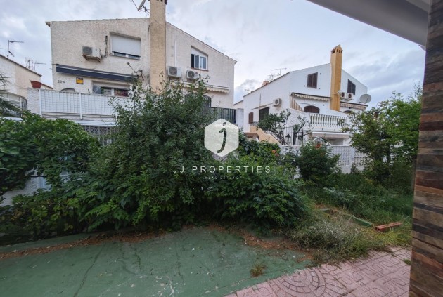 Aus zweiter Hand - Bungalow -
Torrevieja - Playa del Cura