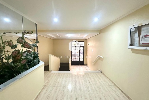 Resale - Apartment / flat -
Torrevieja - Acequion