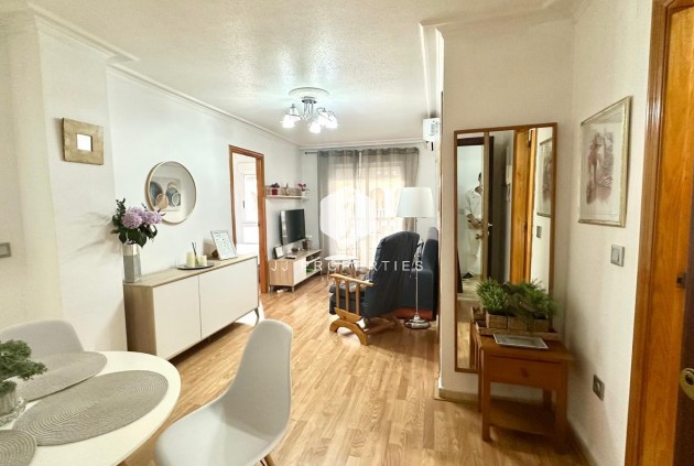 Resale - Apartment / flat -
Torrevieja - Acequion