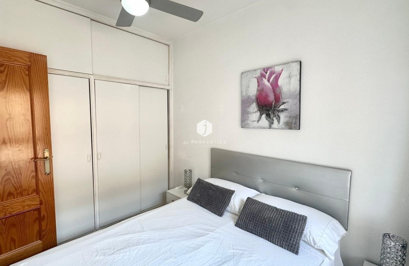 Resale - Apartment / flat -
Torrevieja - Acequion