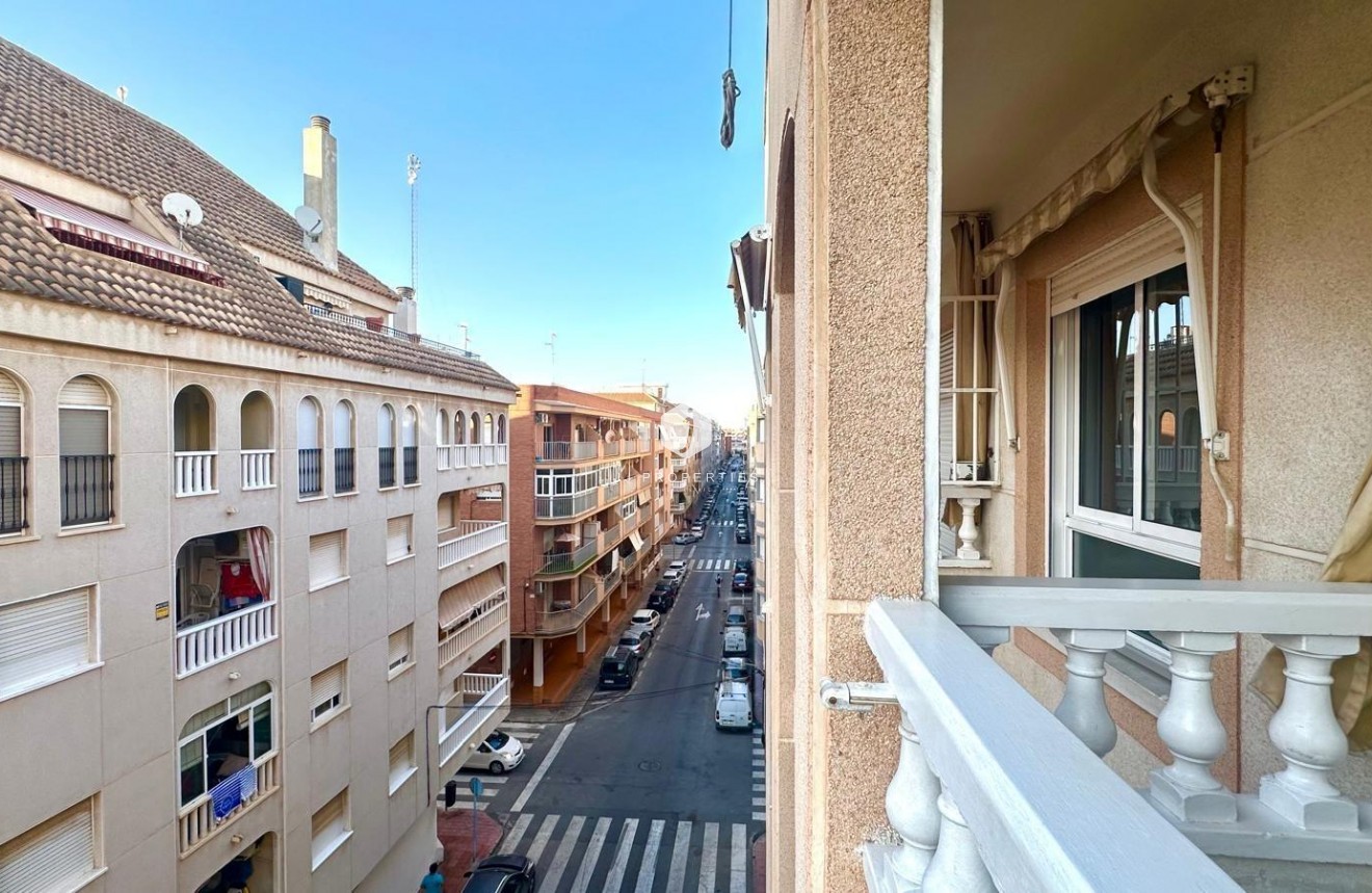 Resale - Apartment / flat -
Torrevieja - Acequion