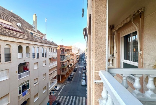 Resale - Apartment / flat -
Torrevieja - Acequion