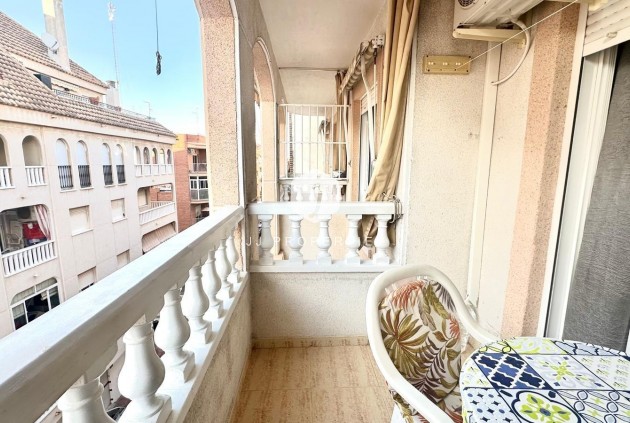 Resale - Apartment / flat -
Torrevieja - Acequion