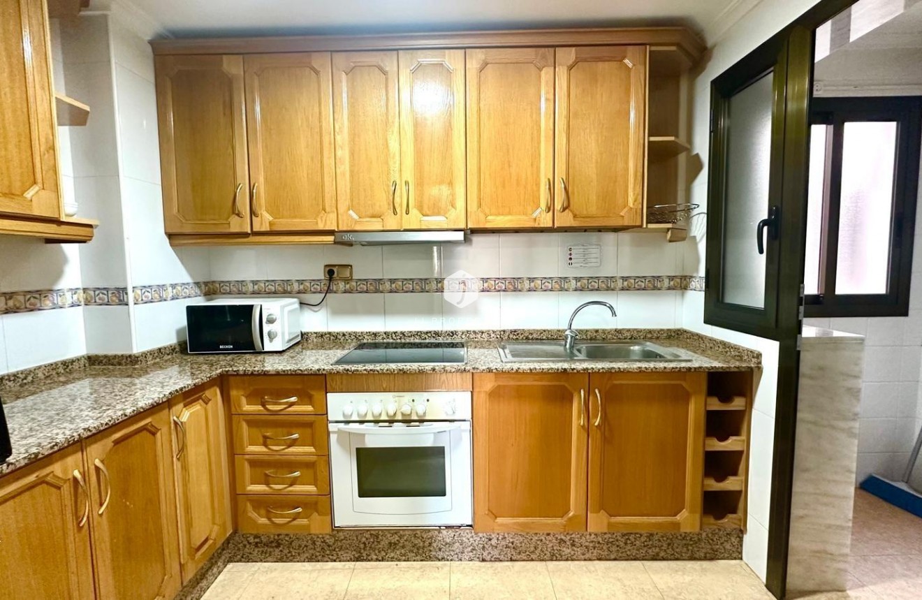 Tweedehands - Appartement / flat -
Torrevieja