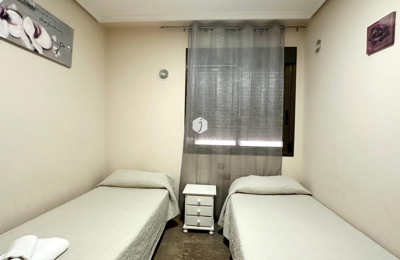 Tweedehands - Appartement / flat -
Torrevieja