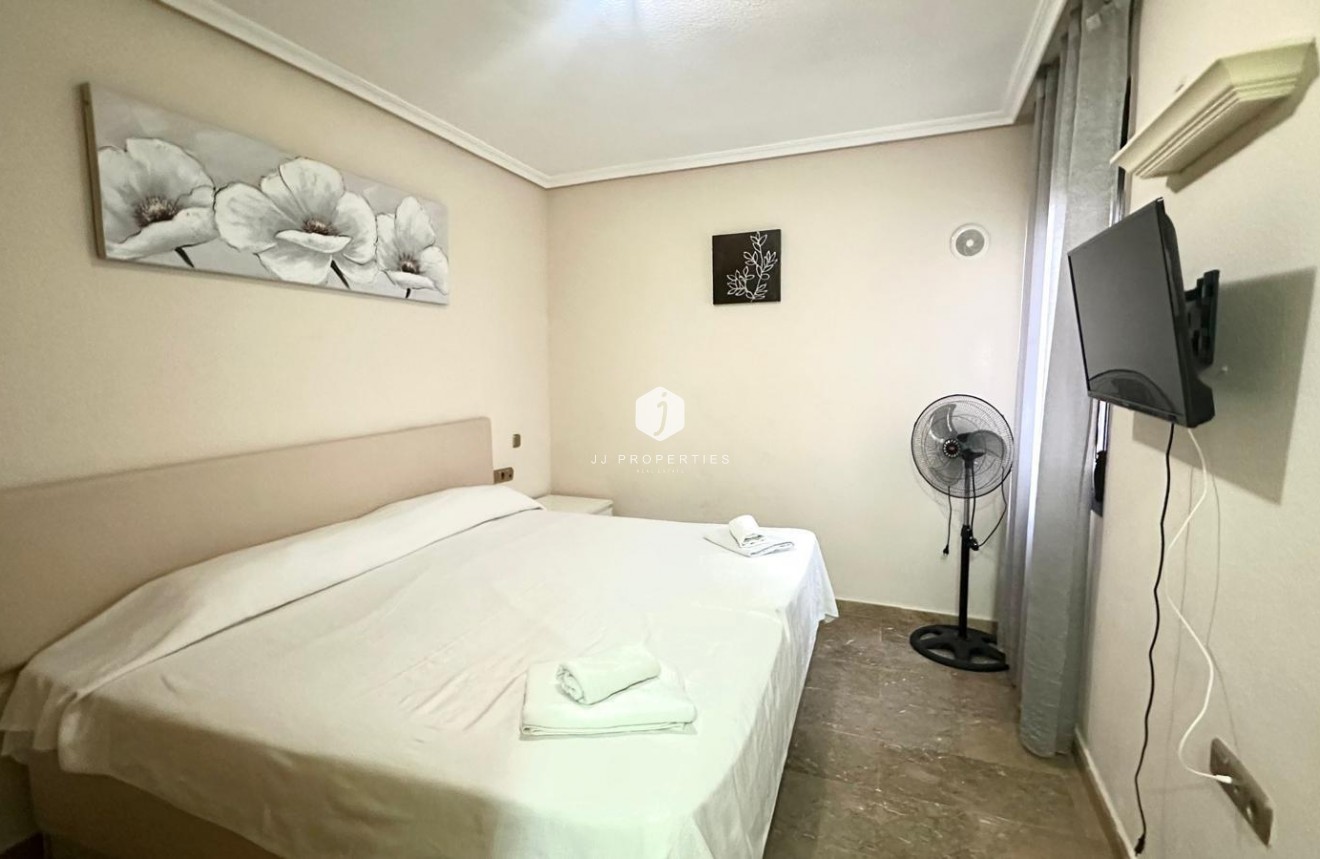 Tweedehands - Appartement / flat -
Torrevieja