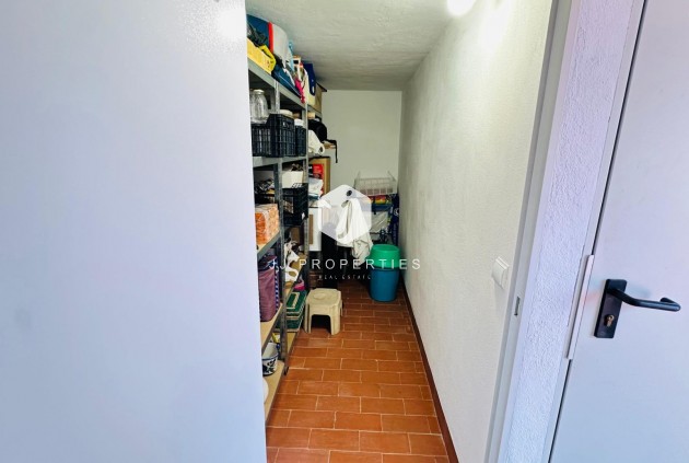 Segunda mano - Apartamento / piso -
Torrevieja - Centro