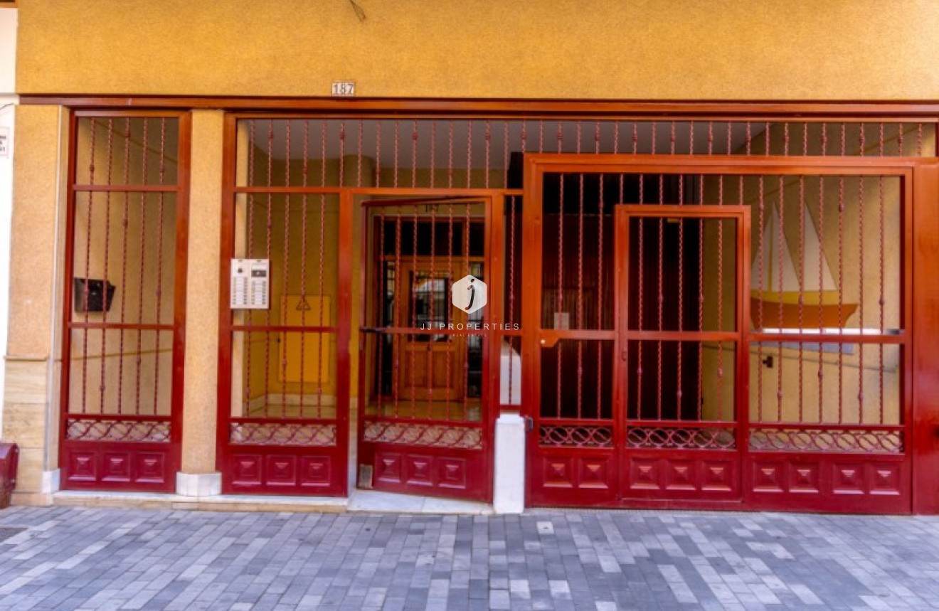 Resale - Penthouse -
Torrevieja - Costa Blanca