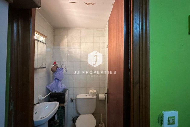 Segunda mano - Apartamento / piso -
Torrevieja - Estacion de autobuses