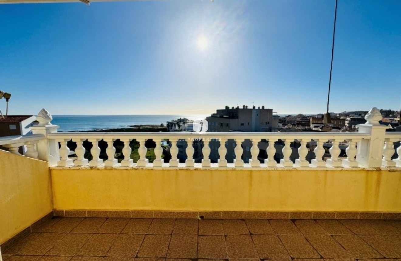 Z drugiej ręki - Daszek -
La Mata - Costa Blanca