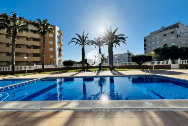 Z drugiej ręki - Daszek -
La Mata - Costa Blanca