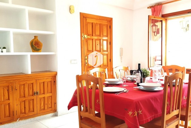 Aus zweiter Hand - Penthouse -
Torrevieja - Playa del Cura