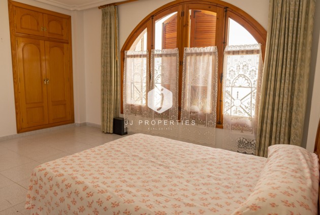 Aus zweiter Hand - Penthouse -
Torrevieja - Playa del Cura