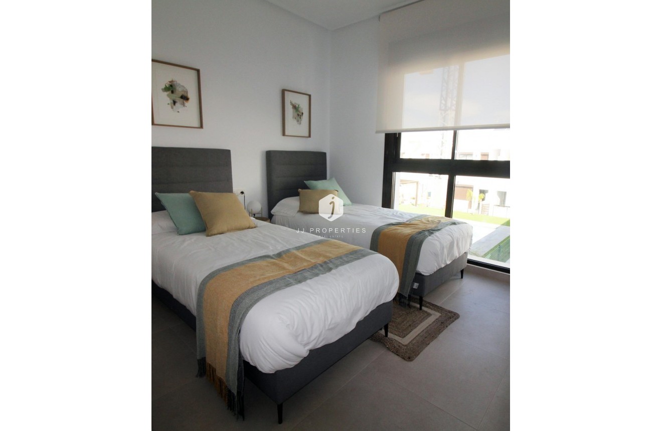 New Build - Villa -
Pilar de la Horadada - parque Andromeda