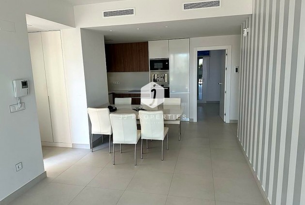 Aus zweiter Hand - Wohnung -
Torrevieja - Torreta Florida
