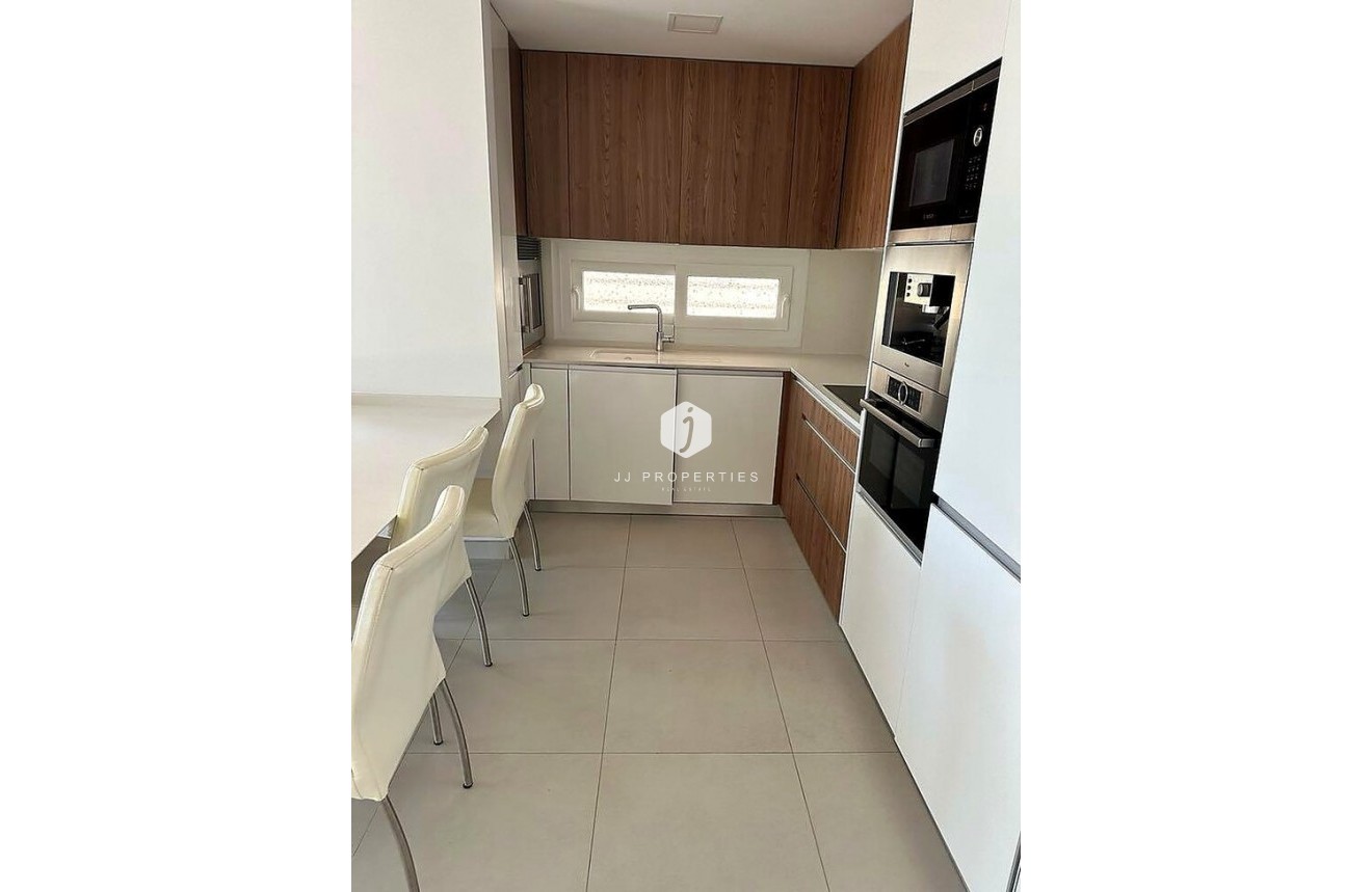 Aus zweiter Hand - Wohnung -
Torrevieja - Torreta Florida