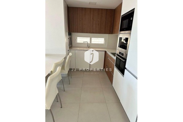 Aus zweiter Hand - Wohnung -
Torrevieja - Torreta Florida