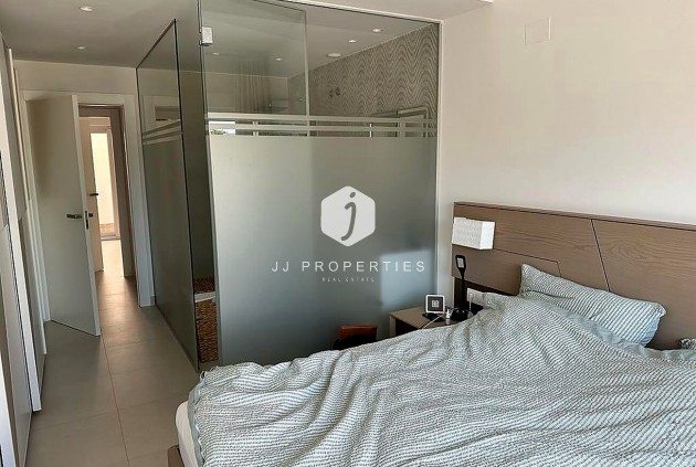 Aus zweiter Hand - Wohnung -
Torrevieja - Torreta Florida