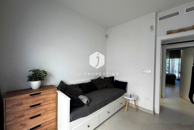 Aus zweiter Hand - Wohnung -
Torrevieja - Torreta Florida